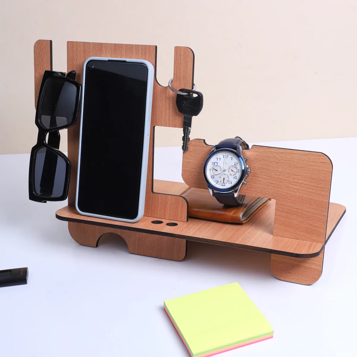 Sunglasses + Desk Organizer