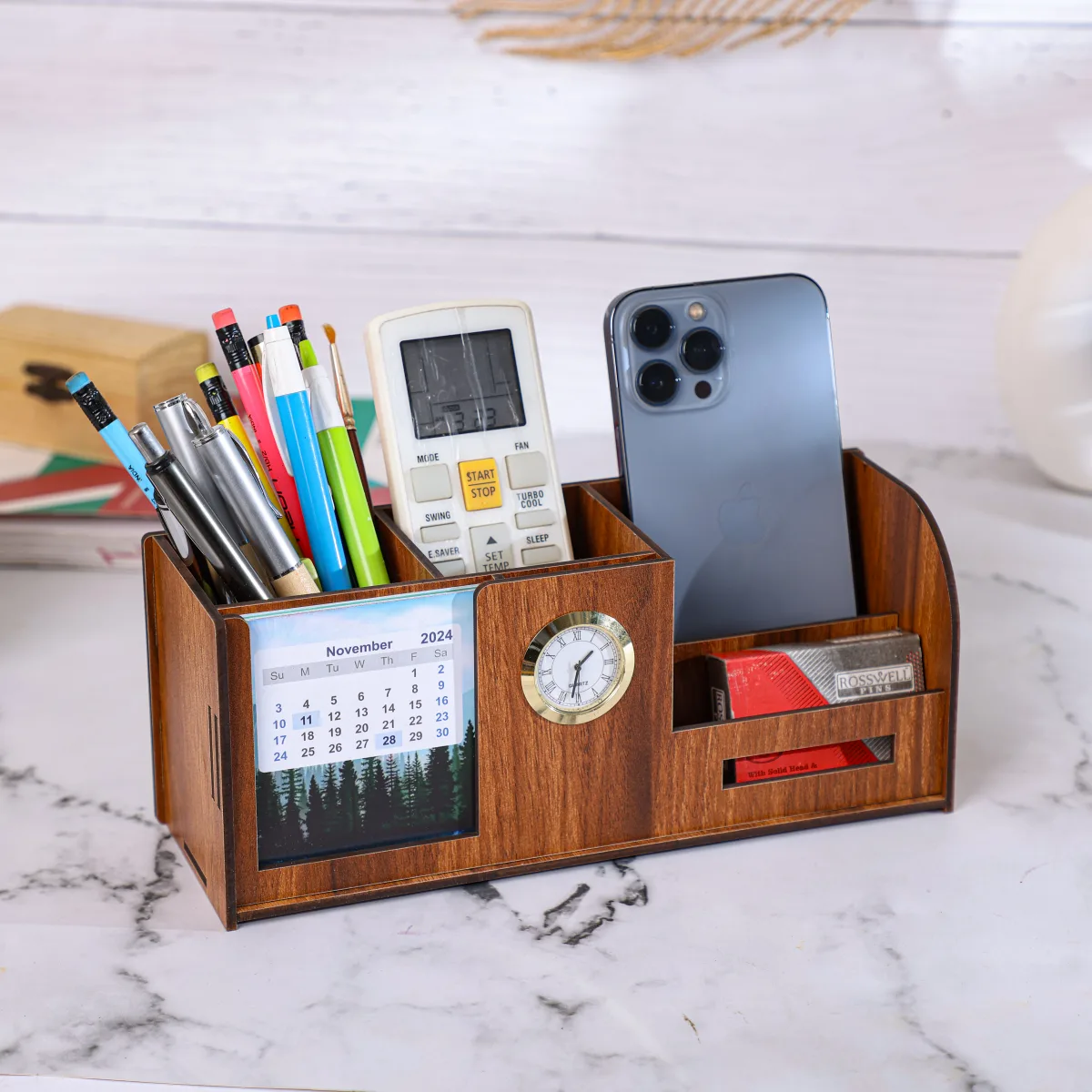 Calander 5 in 1 Pen Stand