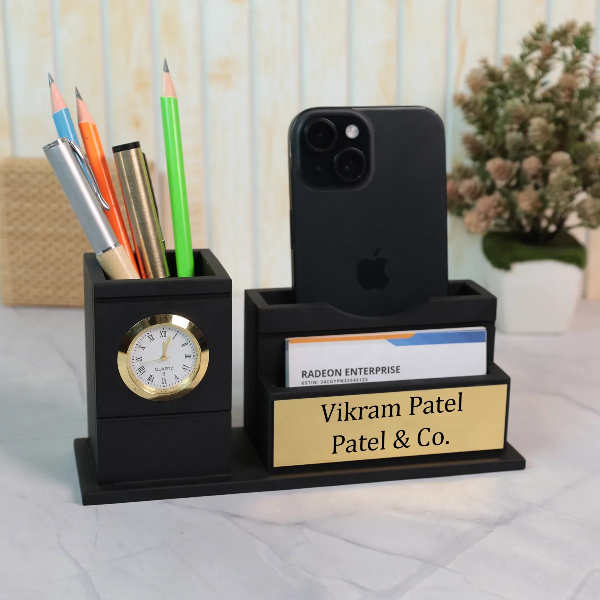 Wooden Pen Stand Vintage (Black)